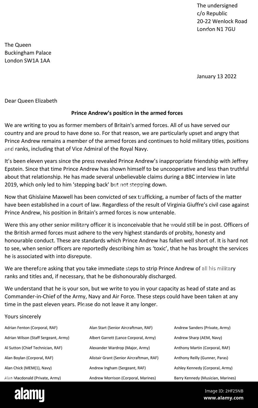 Ein offener Brief an Königin Elizabeth II., in dem mehr als 150 Veteranen der Royal Navy, RAF und der Armee sie aufforderten, dem Herzog von York seine ehrenamtlichen Militärrollen zu nehmen. Bilddatum: Donnerstag, 13. Januar 2022. Stockfoto