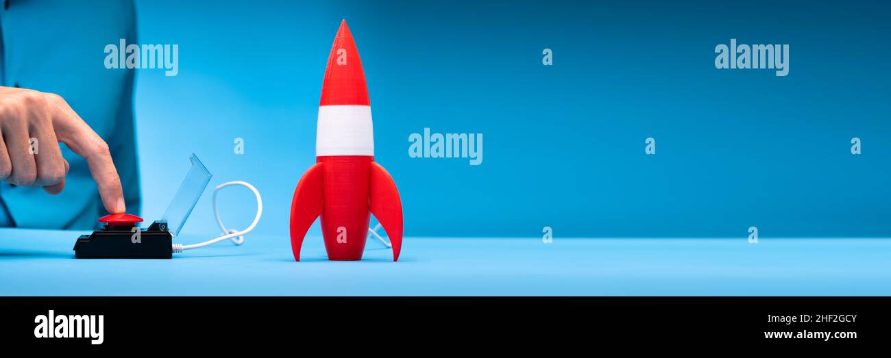 Red Rocket Start Und Launch Button Für Karriere Und Business Stockfoto