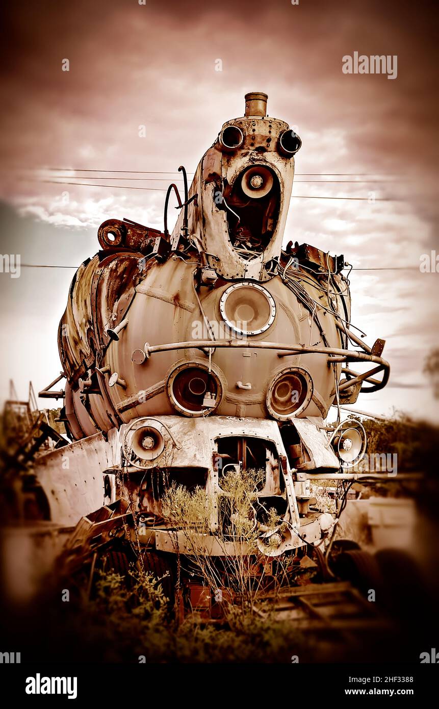 Ein russisches U-Boot aus der Zeit des Kalten Krieges rustet in der Steiner Shipyard, 6. Januar 2022, in Bayou La Batre, Alabama, weg. „Sever 2“ war ein drei-Personen-Spionagesub. Stockfoto