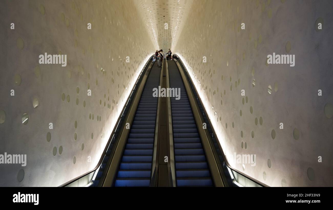 Rolltreppe zur Plaza in der Elbphilharmonie Stockfoto