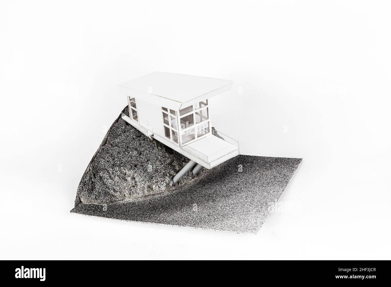 Modell eines aus Papier gebauten Hauses Stockfoto