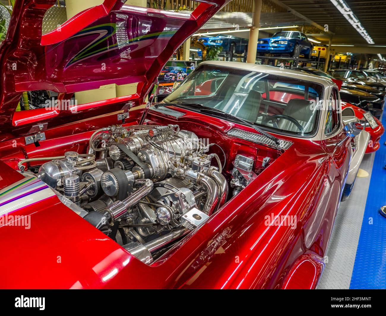 American Hot Rodded V8 Motor im Tallahassee Automobilmuseum in Tallahassee Florida USA Stockfoto