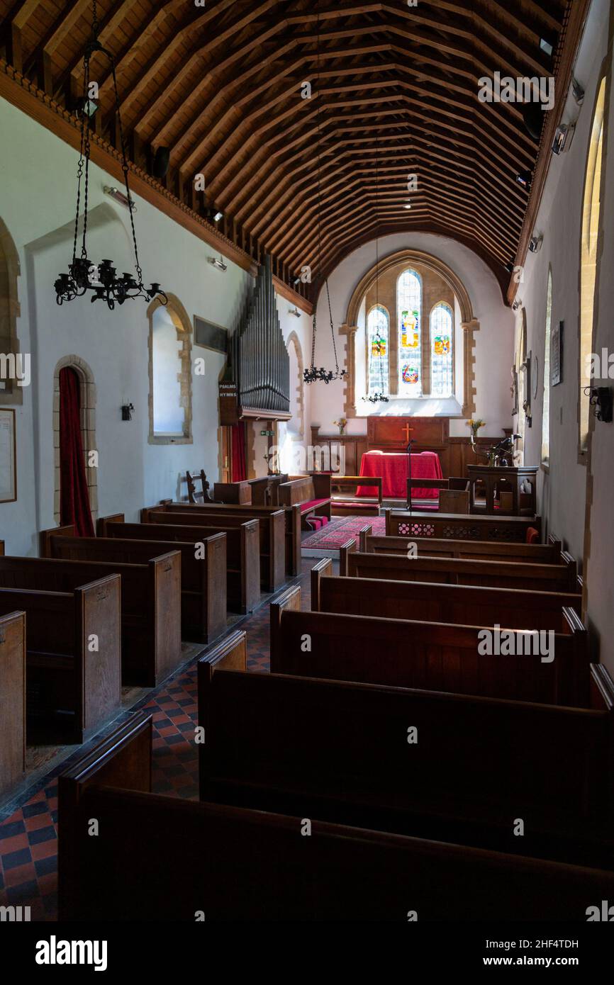 Innenraum der Kirche von Saint Peter, Gunton, Suffolk, England, Großbritannien Stockfoto