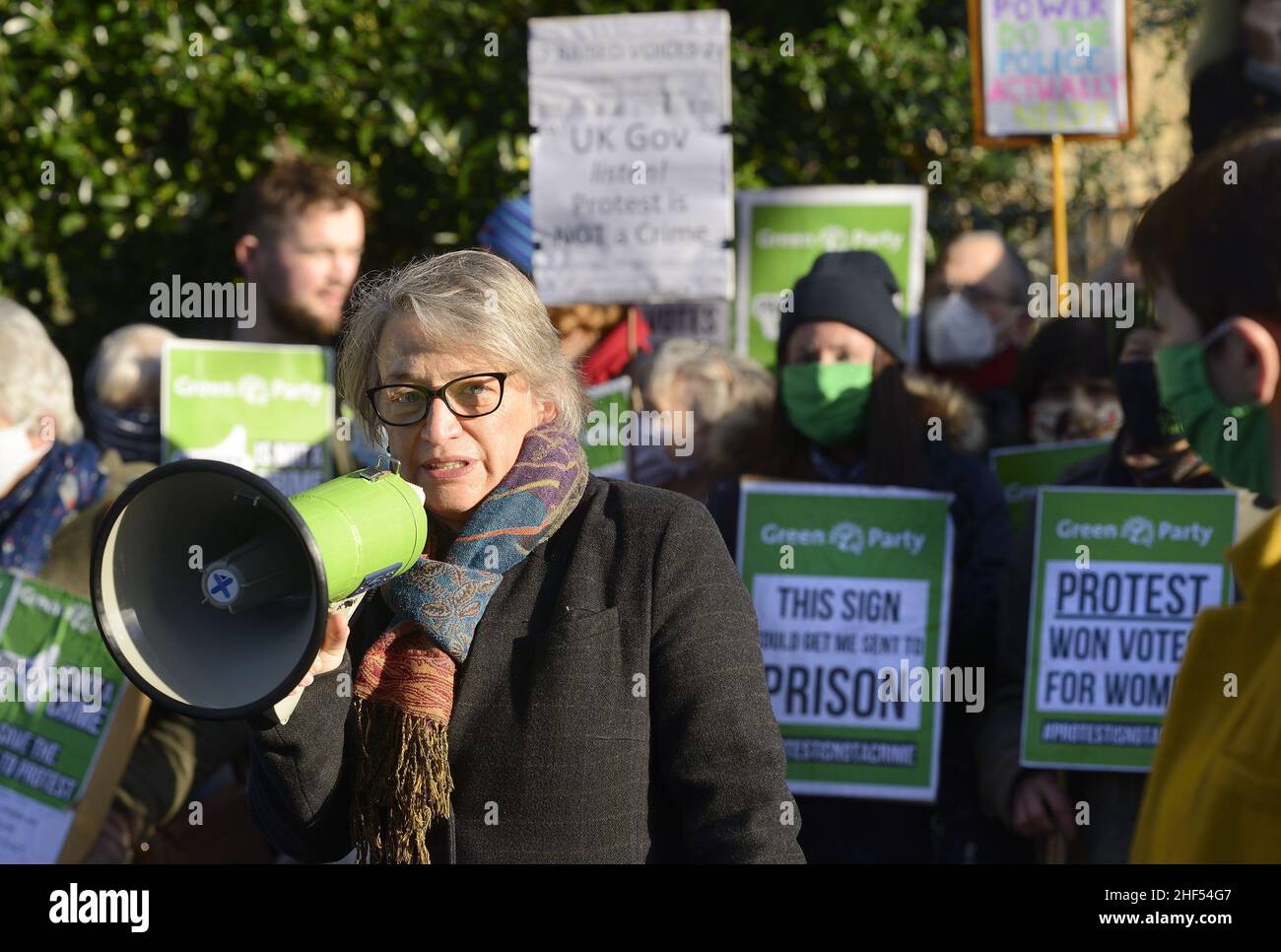 Natalie Bennett / Baroness Bennett von Manor Castle bei einem Protest der Grünen in Westminster gegen das Polizeigesetz, das durch das Parlament läuft und P begrenzt Stockfoto