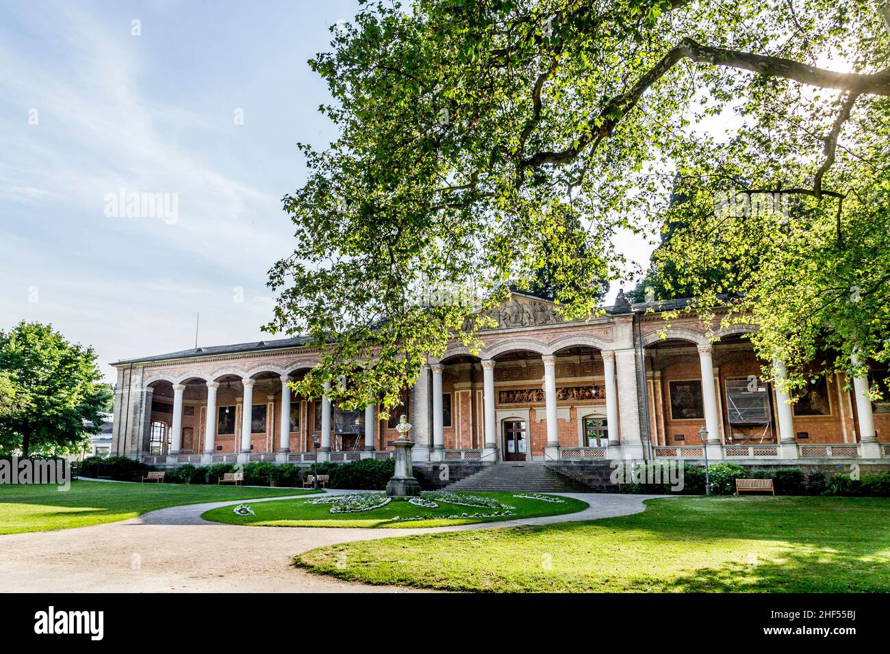 Die Trinkhalle, Pumpenhaus im Kurhaus in Baden-Baden, Deutschland. Es wurde 1839 - 42 von Heinrich Huebsch erbaut. Stockfoto