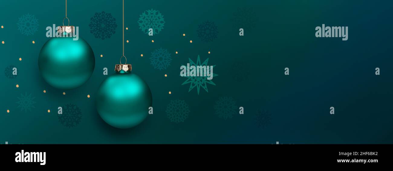 Glänzende Weihnachtskugeln auf einem Band auf türkis-blauem Hintergrund Stockfoto