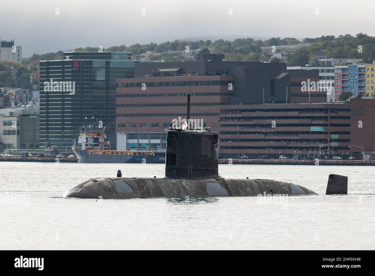 HMSC Windsor, ein Jäger und Killer aus der Langzeit-Gegend von Canadian Submarine. Das Angriff-U-Boot-Schiff hat einen tropfenstarken Rumpf mit einem Dieselmotor, der sich darüber bewegt Stockfoto