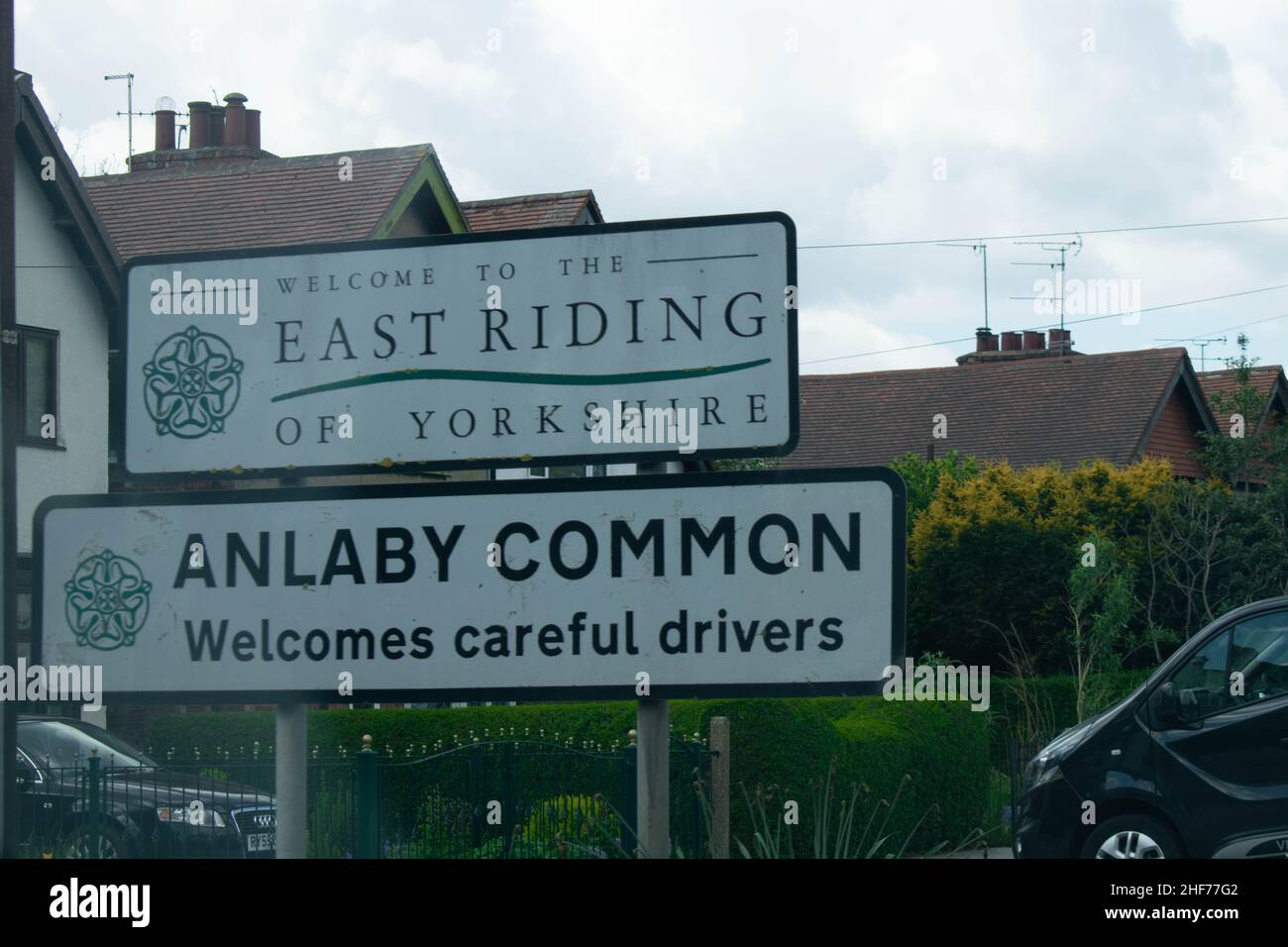 Straßenschild in Richtung Anlaby Common, East Riding of Yorkshire in Kingston upon Hull (Kulturstadt 2017) Stockfoto