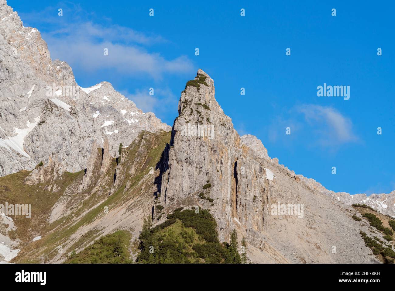 Großer Gschnierkopf (2, 055 m) im Karwendelgebirge, Halleranger, Absam, Tirol, Österreich Stockfoto