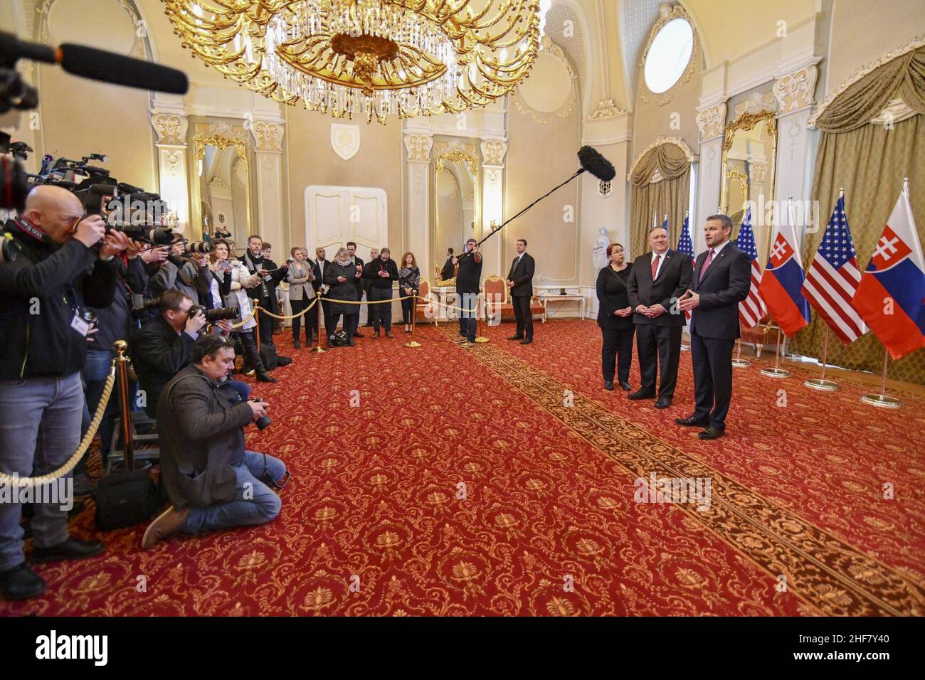 Sekretär Pompeo Trifft Mit Dem Slowakischen Außenminister Lajcak Zusammen - 40106456723. Stockfoto