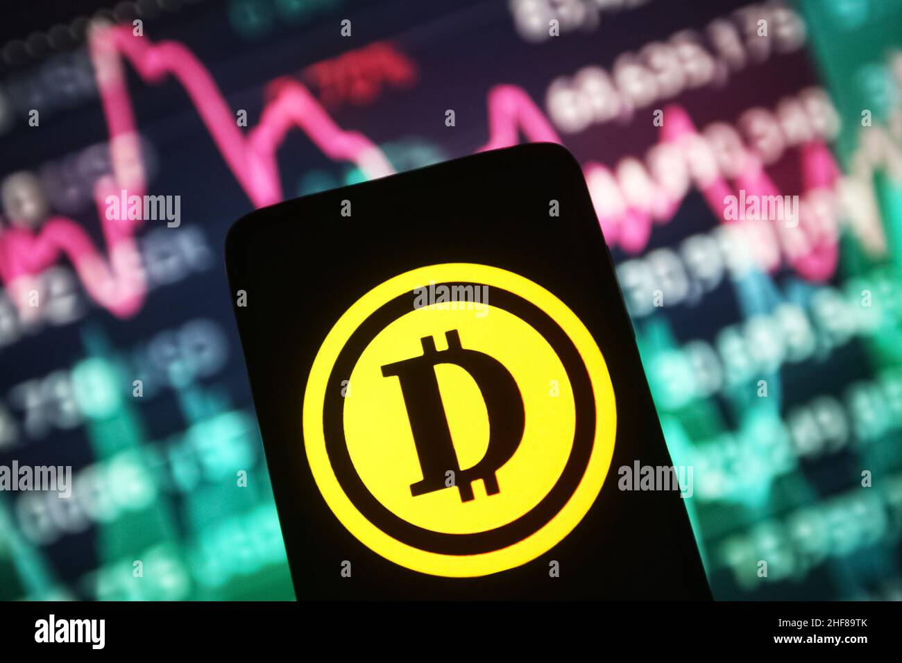 Ukraine. 14th Januar 2022. In dieser Abbildung ist ein DOJO (Dojocoin)-Zeichen auf einem Smartphone-Bildschirm zu sehen. (Foto von Pavlo Gonchar/SOPA Images/Sipa USA) Quelle: SIPA USA/Alamy Live News Stockfoto