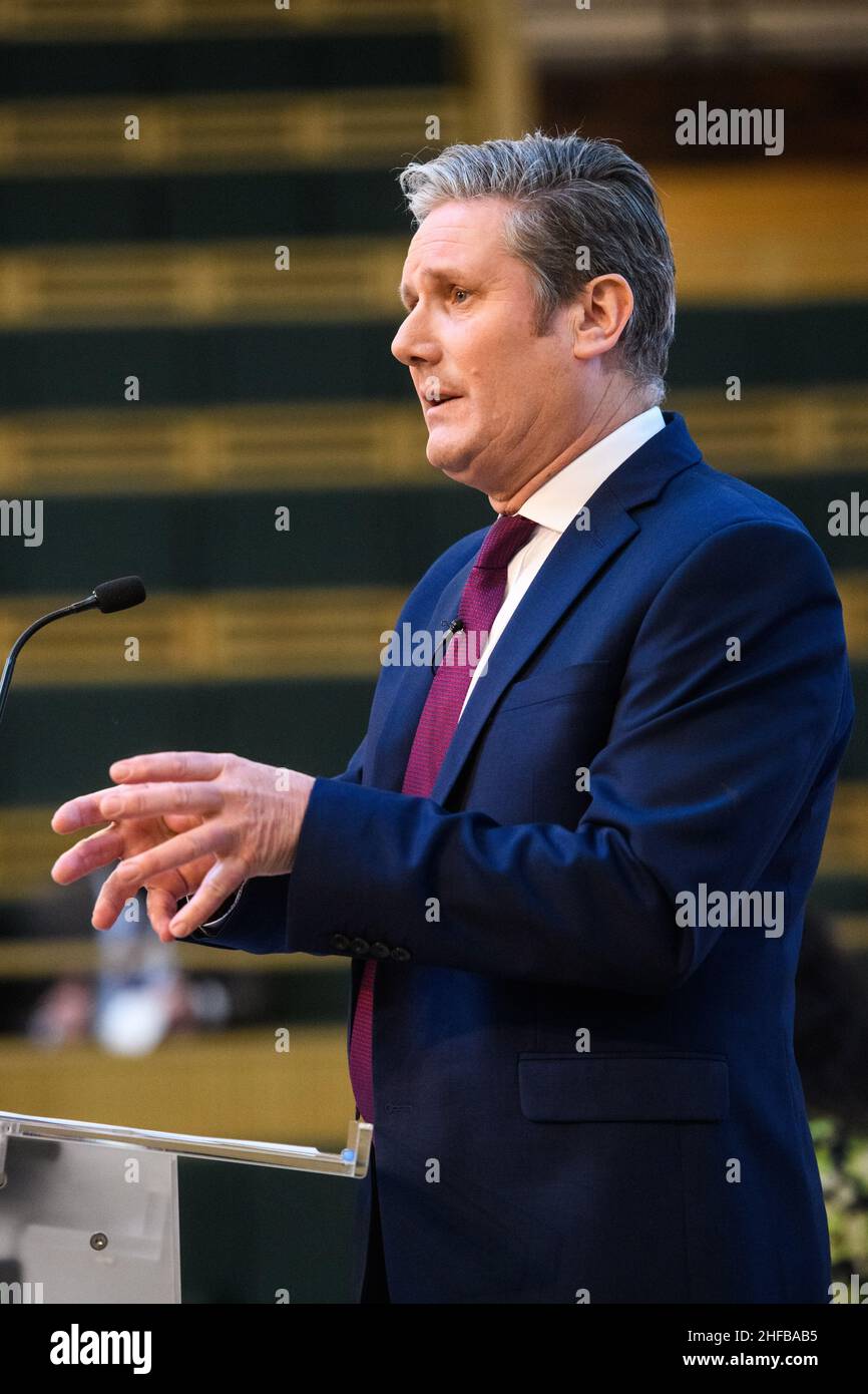 London, Großbritannien. 15. Januar 2022. Der Labour-Vorsitzende Sir Keir Starmer spricht auf der Neujahrskonferenz der Fabian Society im Friends House im Zentrum von London. Bilddatum: Samstag, 15. Januar 2022. Bildnachweis sollte lauten: Matt Crossick/Empics/Alamy Live News Stockfoto