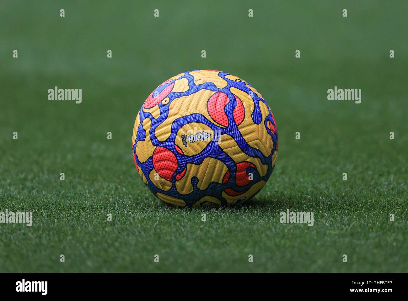 Newcastle, Großbritannien. 15th Januar 2022. Nike Strike Premier League 2021/22 Winter Match Ball in Newcastle, Großbritannien am 1/15/2022. (Foto von Mark Cosgrove/News Images/Sipa USA) Quelle: SIPA USA/Alamy Live News Stockfoto