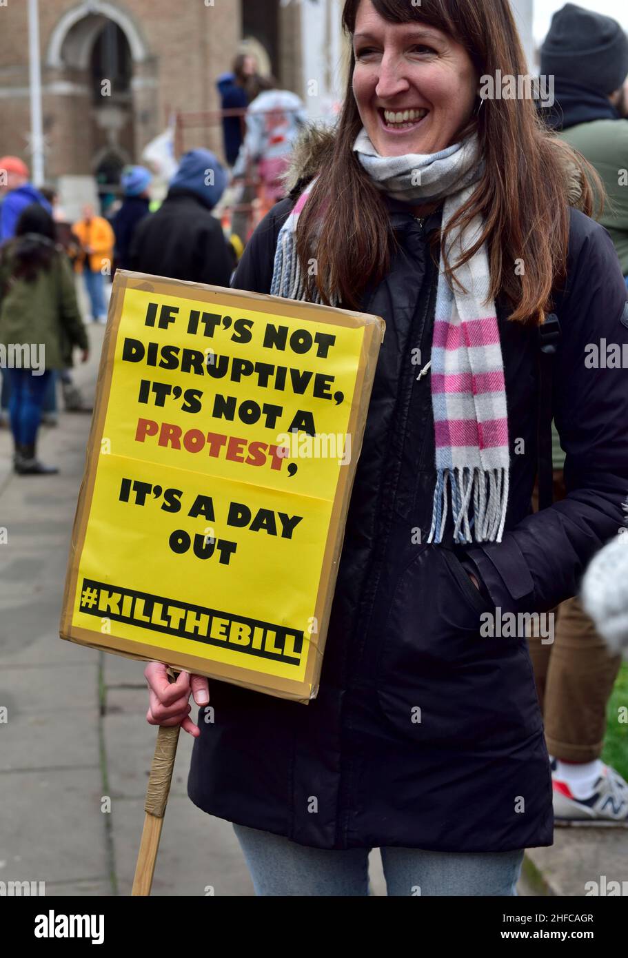 „Kill the Bill“ protestiert gegen den Parlamentsentwurf, um die störenden Proteste gegen das Bristol College Green und das Stadtzentrum zu kontrollieren 15. Januar 20 Stockfoto