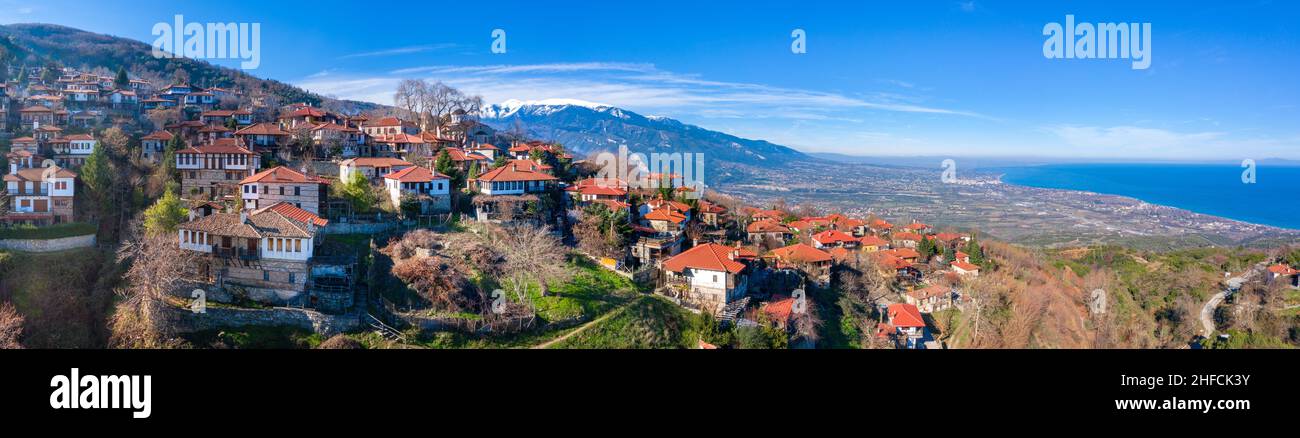 Das alte historische Dorf Palaios Panteleimonas in der Nähe von Platamonas, Pieria, Griechenland Stockfoto