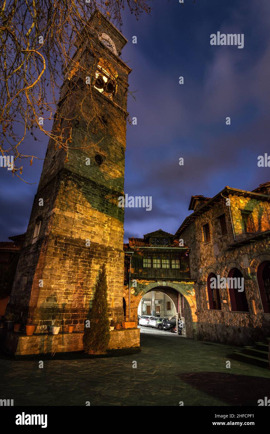 Metsovo ist ein Dorf in Epirus, in den Bergen von Pindus in Nordgriechenland, zwischen Ioannina im Norden und Meteora im Süden. Stockfoto