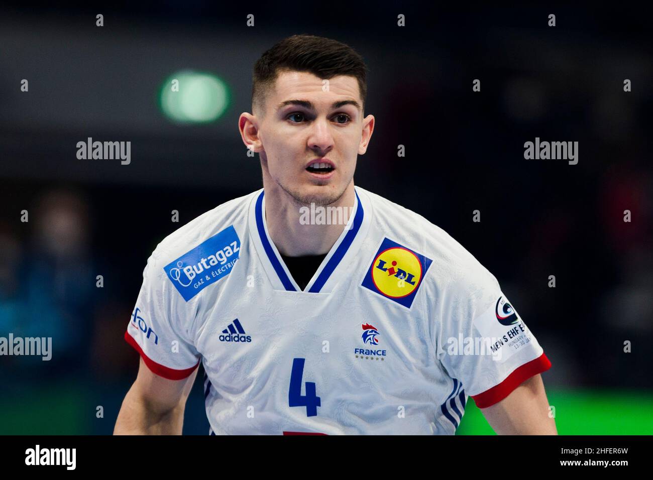 Szeged, Ungarn, 15th. Januar 2022. Aymeric Minne aus Frankreich beim EHF-EM-Spiel der Männer 2022 zwischen Frankreich und der Ukraine in Szeged, Ungarn. Januar 15, 2022. Kredit: Nikola Krstic/Alamy Stockfoto