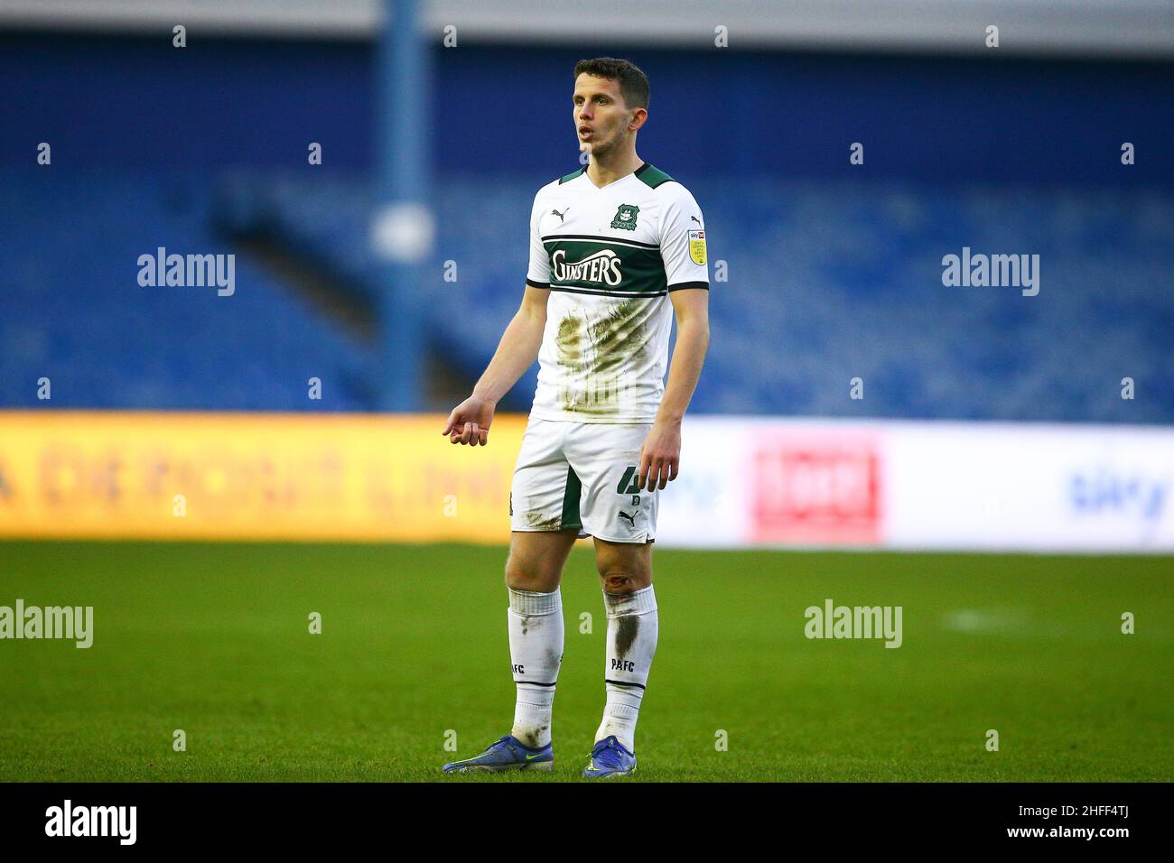 Hillsborough, Sheffield, England -15th. Januar 2022 Jordan Houghton (4) aus Plymouth - während des Spiels Sheffield Wednesday V Plymouth Argyle, Sky Bet League One, 2021/22, Hillsborough, Sheffield, England - 15th. Januar 2022 Credit: Arthur Haigh/WhiteRosePhotos/Alamy Live News Stockfoto