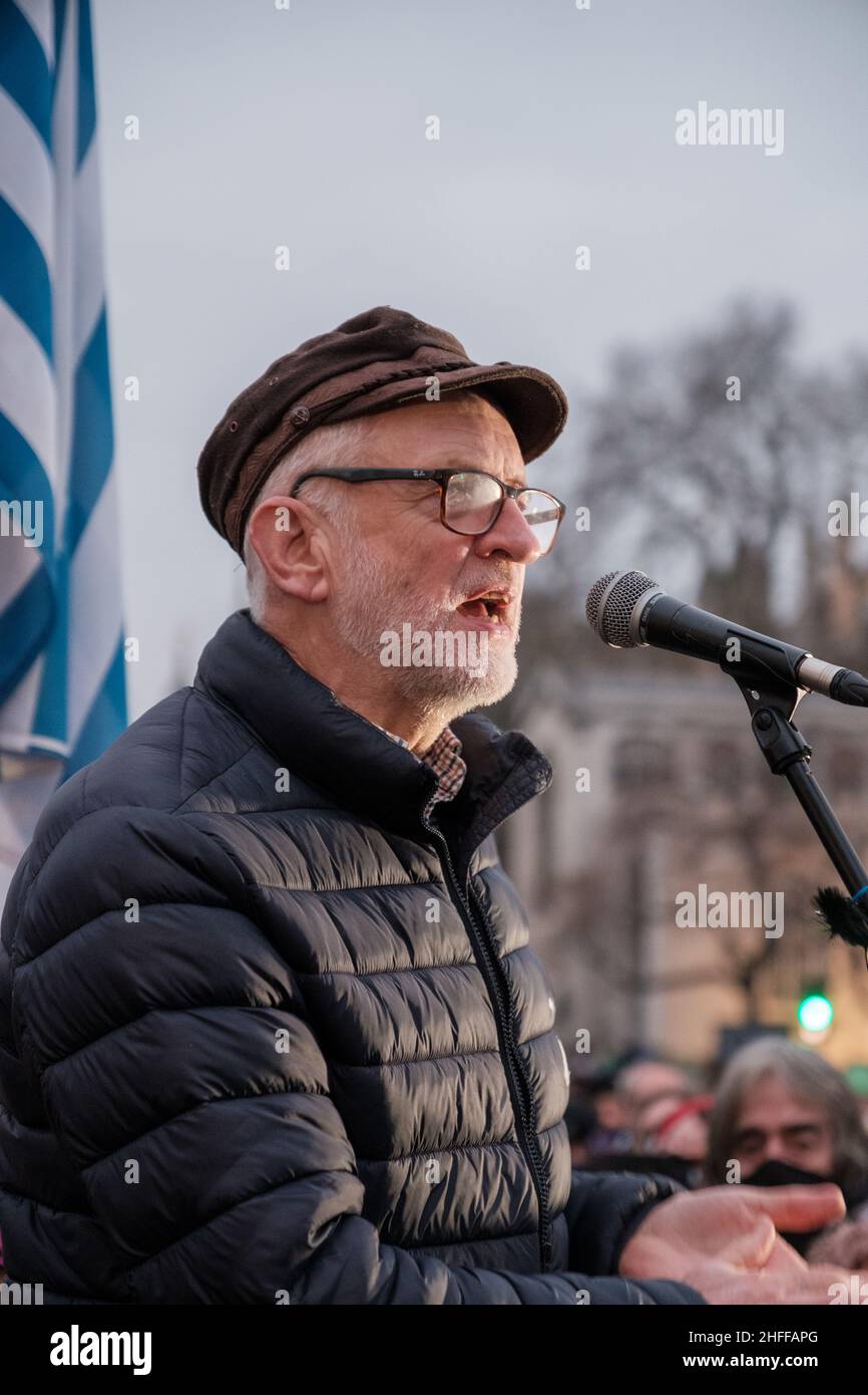 Demonstranten aus mehreren britischen Protestgruppen marschierten gemeinsam durch die Straßen Londons, um gegen den stark entgegengesetzten PCSC-Gesetzentwurf zu protestieren Stockfoto