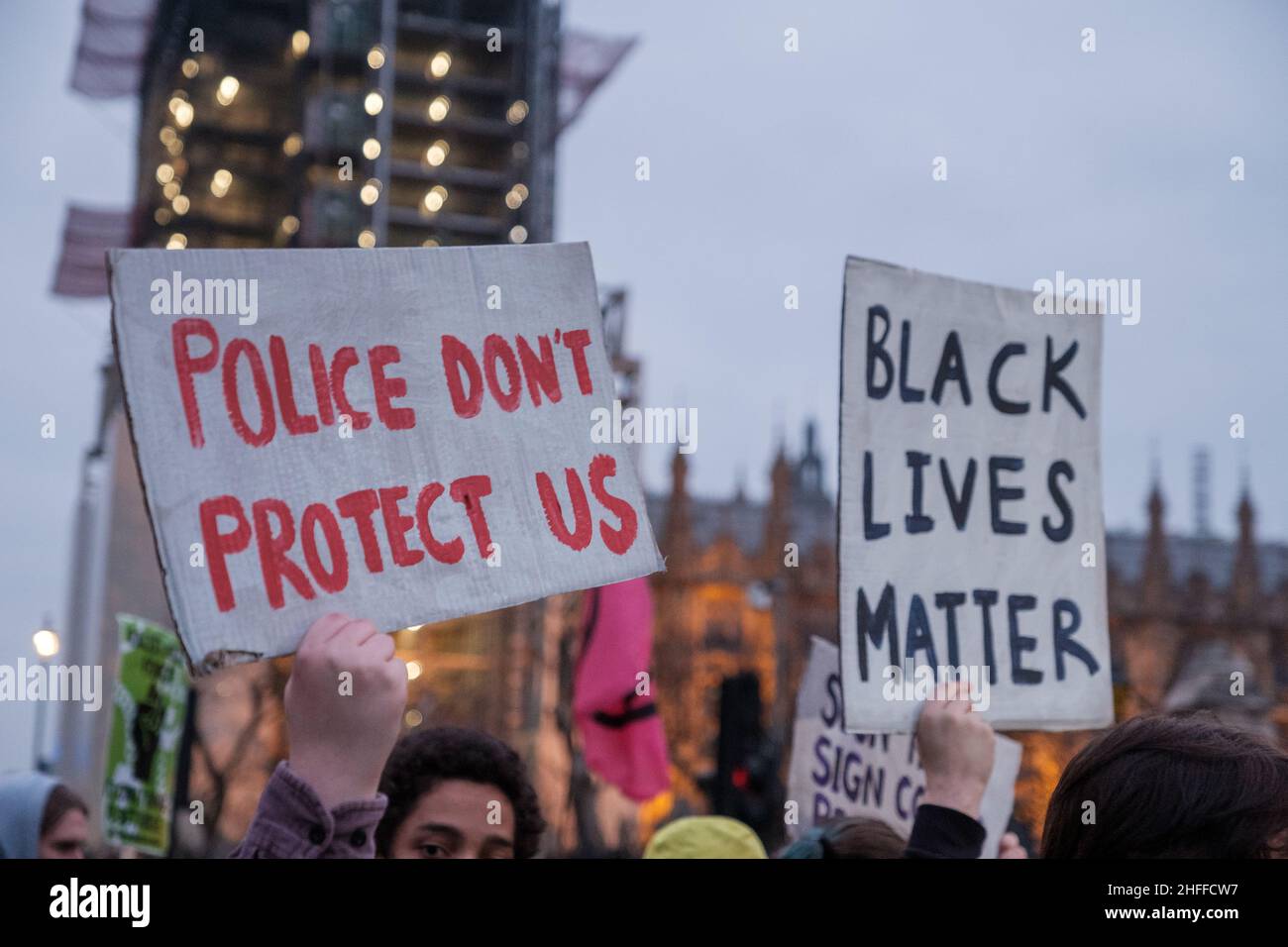 Demonstranten aus mehreren britischen Protestgruppen marschierten gemeinsam durch die Straßen Londons, um gegen den stark entgegengesetzten PCSC-Gesetzentwurf zu protestieren Stockfoto