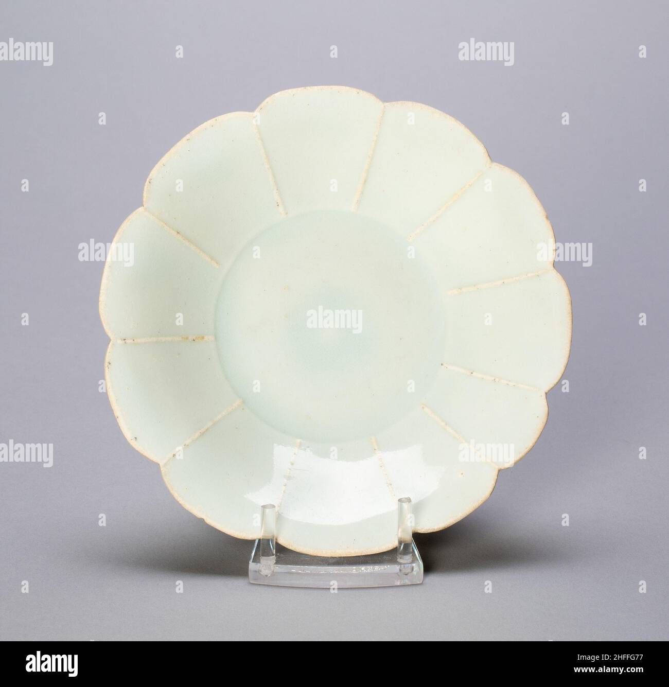 Blütenlappenteller, Nördliche Song-Dynastie (960-1127). Stockfoto