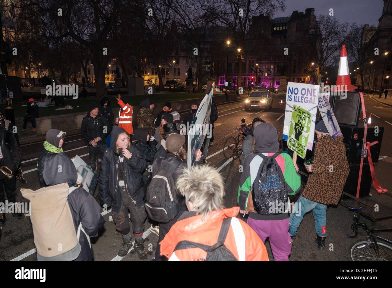 Demonstranten aus mehreren britischen Protestgruppen marschierten gemeinsam durch die Straßen Londons, um gegen den stark entgegengesetzten PCSC-Gesetzentwurf zu protestieren Stockfoto