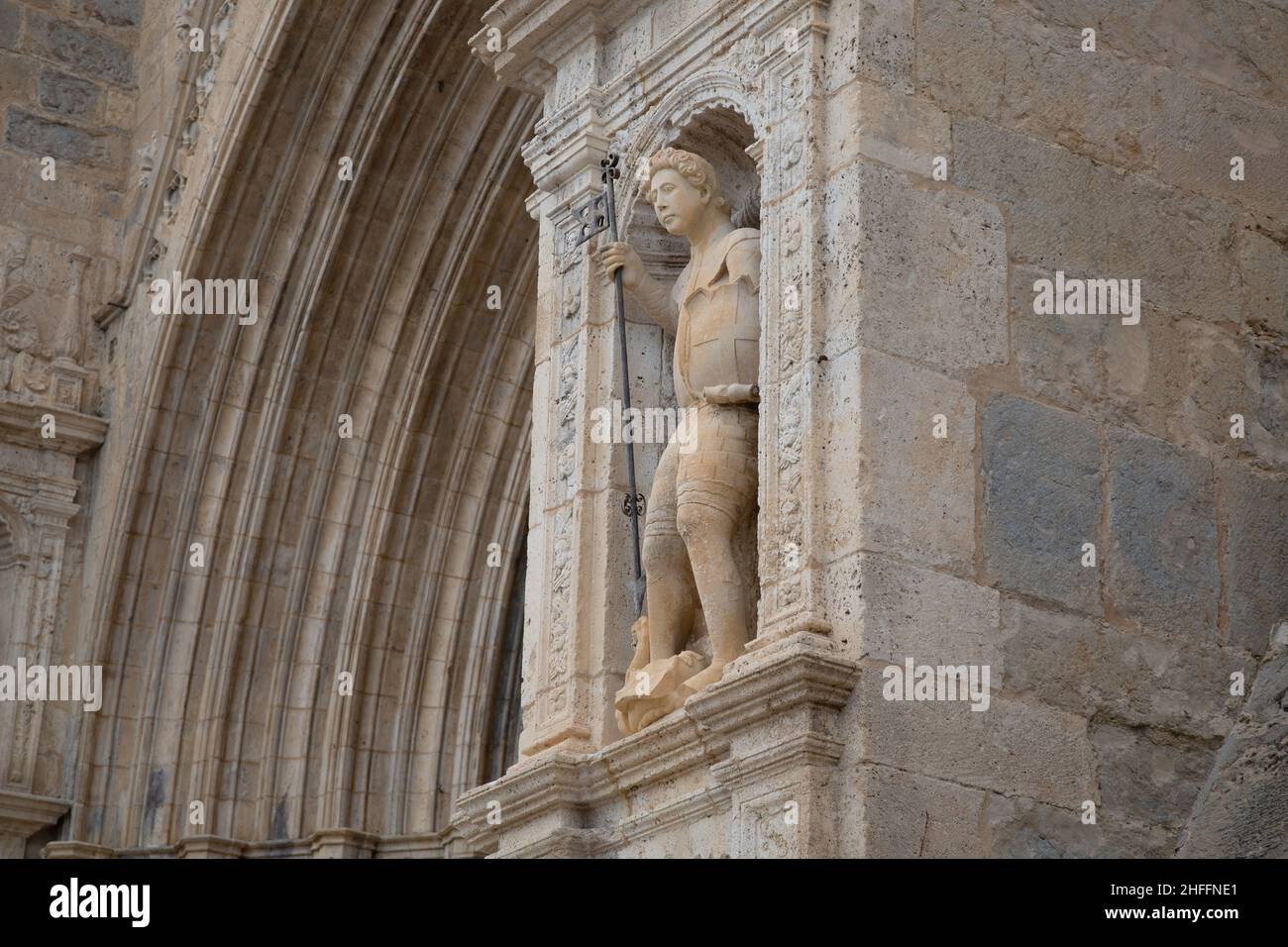 Figuren der Heiligen in der Kirche der Heiligen Maria, Morella, Castellon, Spanien Stockfoto