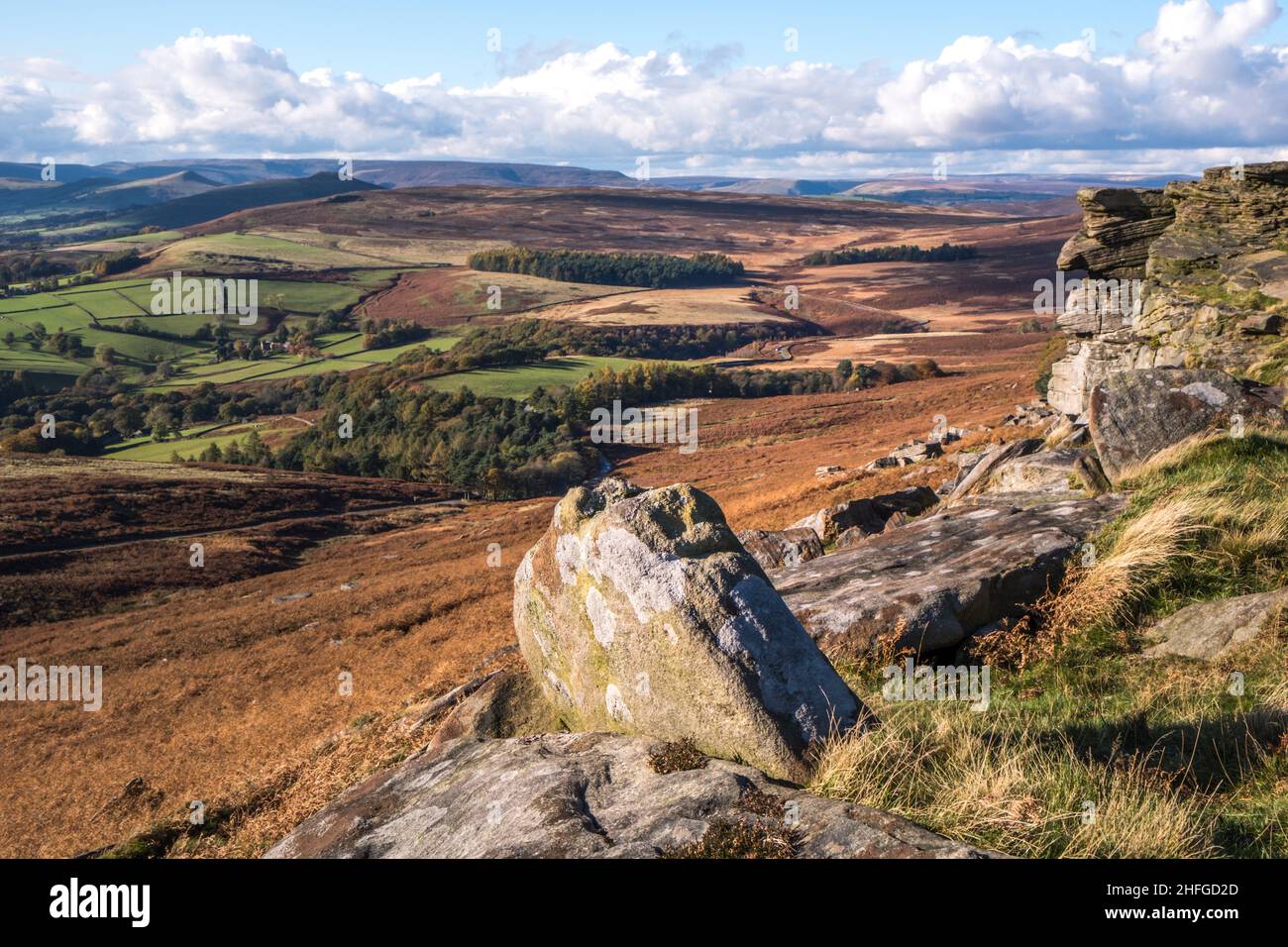 Zerklüftete Felsen am Stanage-Rand im Peak District Stockfoto