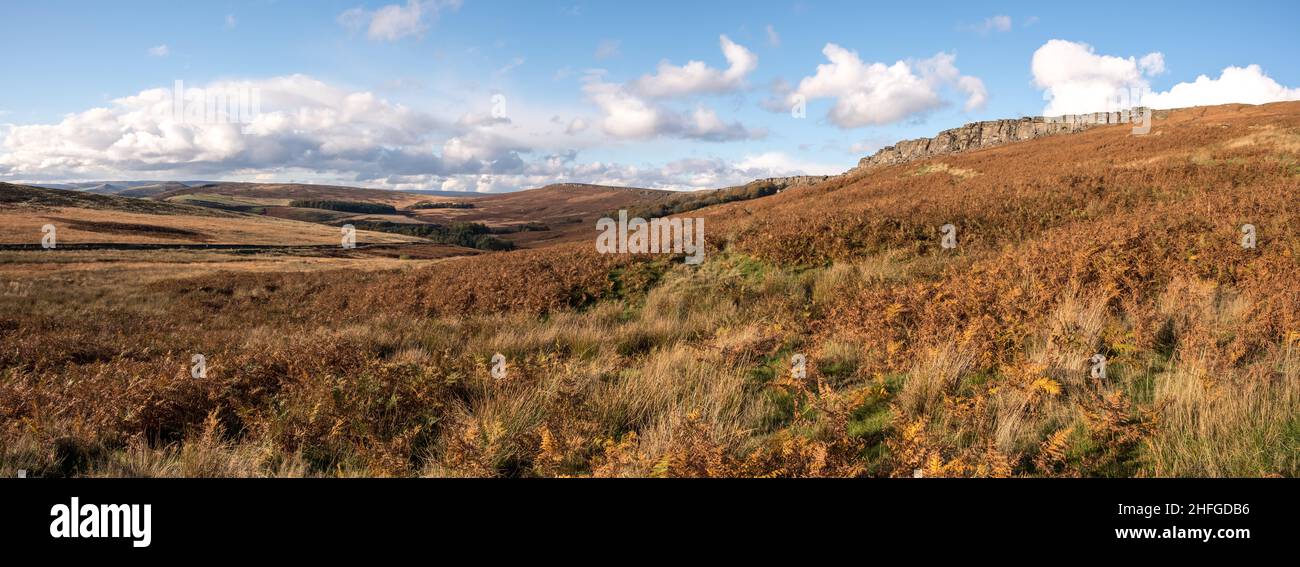 Panoramablick auf den Peak District von Stanage Edge Stockfoto