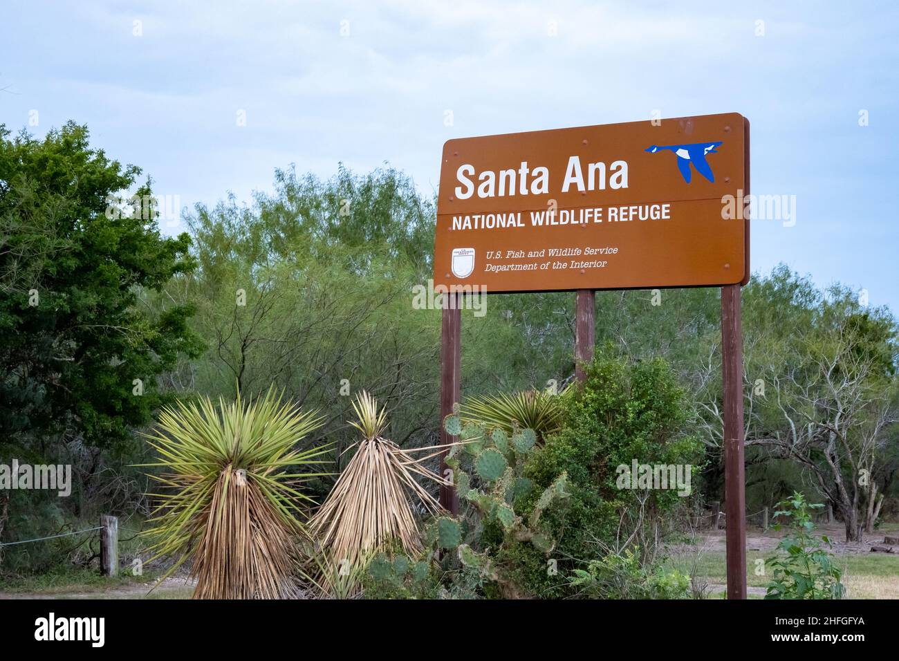 Schild vor dem Santa Ana National Wildlife Refuge. McAllen, Texas, USA. Stockfoto