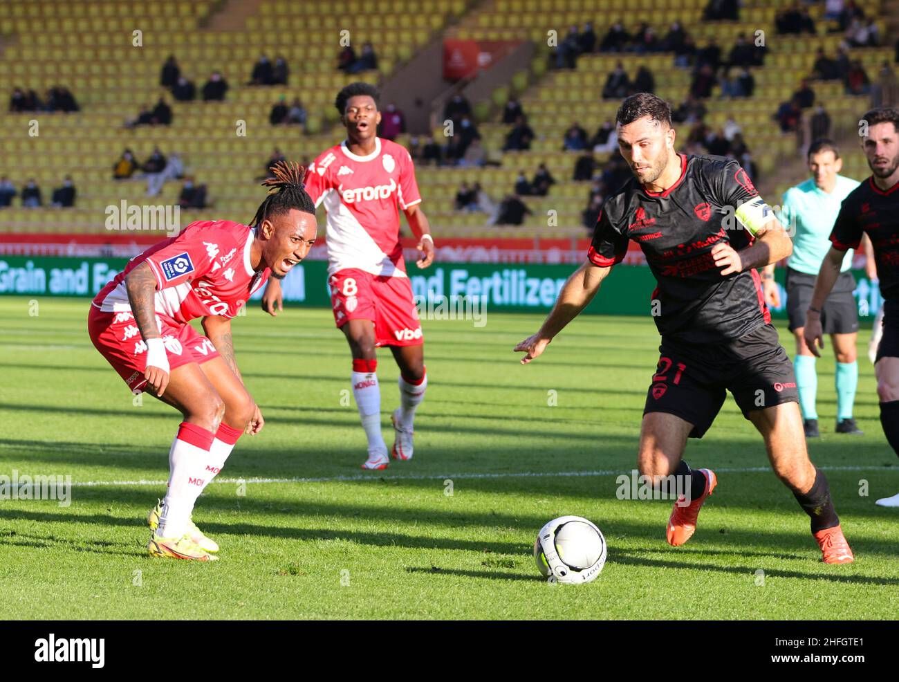 Monaco, Monaco. 16th Januar 2022. Monaco, Monte Carlo - 16. Januar 2022: AS Monaco - Clermont Foot 63 (J21, L1) mit Gelson Martins und anderen. Fußball, Fußball, Ligue 1. Mandoga Media Deutschland Kredit: dpa/Alamy Live Nachrichten Stockfoto