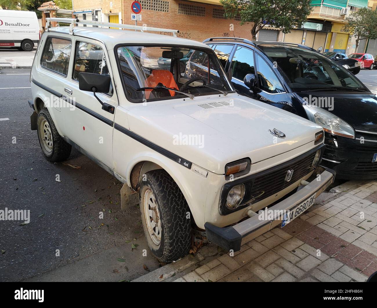 Lada Niva 4x4 Stockfotos und -bilder Kaufen - Alamy