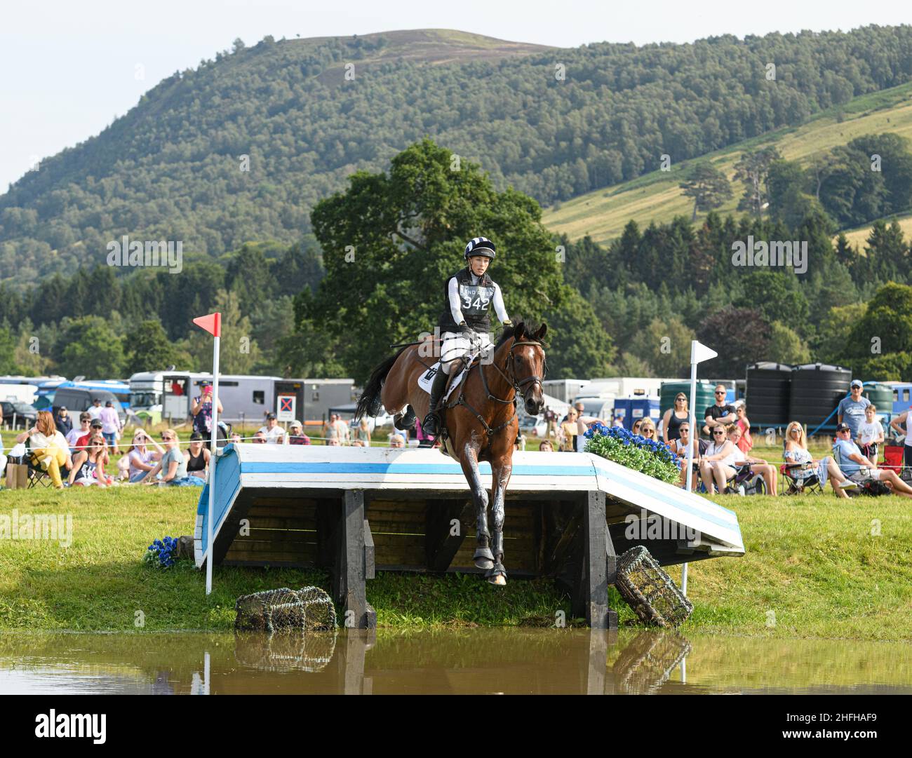 Edie Campbell und FEUERBALL F - 3* lang - Blair Castle International Horse Trials 2021, Blair Castle, Schottland Stockfoto