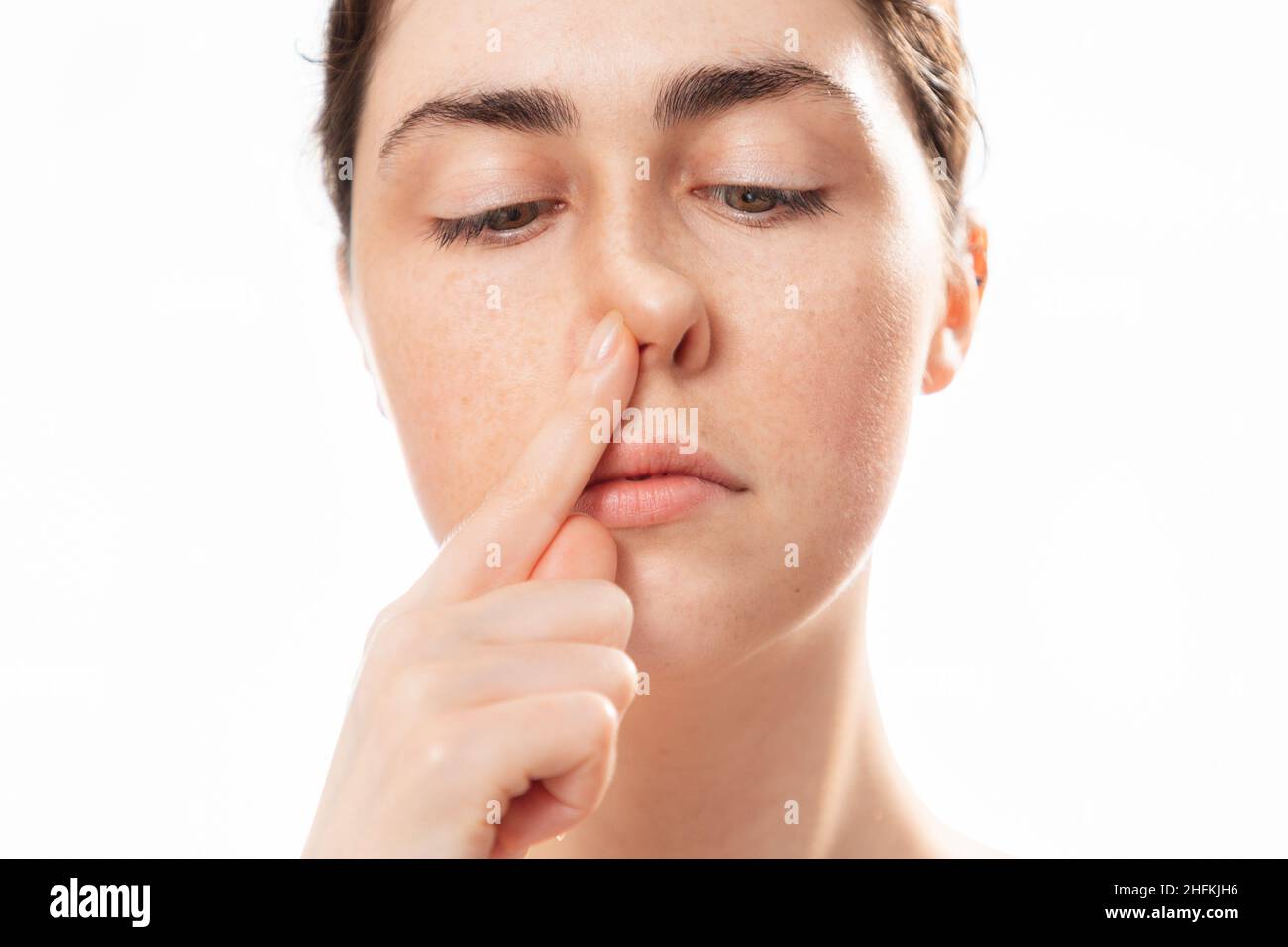 Krumme nase frau große