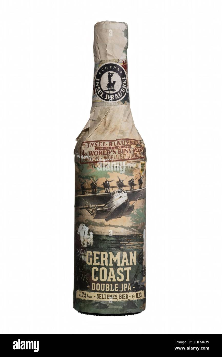 Glasflasche der deutschen Küste Double ipa isoliert auf weißem Hintergrund. Stockfoto