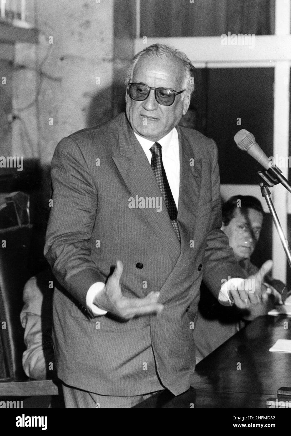 Foto LaPresse Torino/Archivio storico Storico anni '90 Alfredo Biondi Alfredo Biondi (Pisa, 29 giugno 1928) è un politico e avvocato italiano. Nella foto: Alfredo Biondi Foto LaPresse Turin/Archives Historic Hystory 90er Alfredo Biondi auf dem Foto: Alfredo Biondi Stockfoto