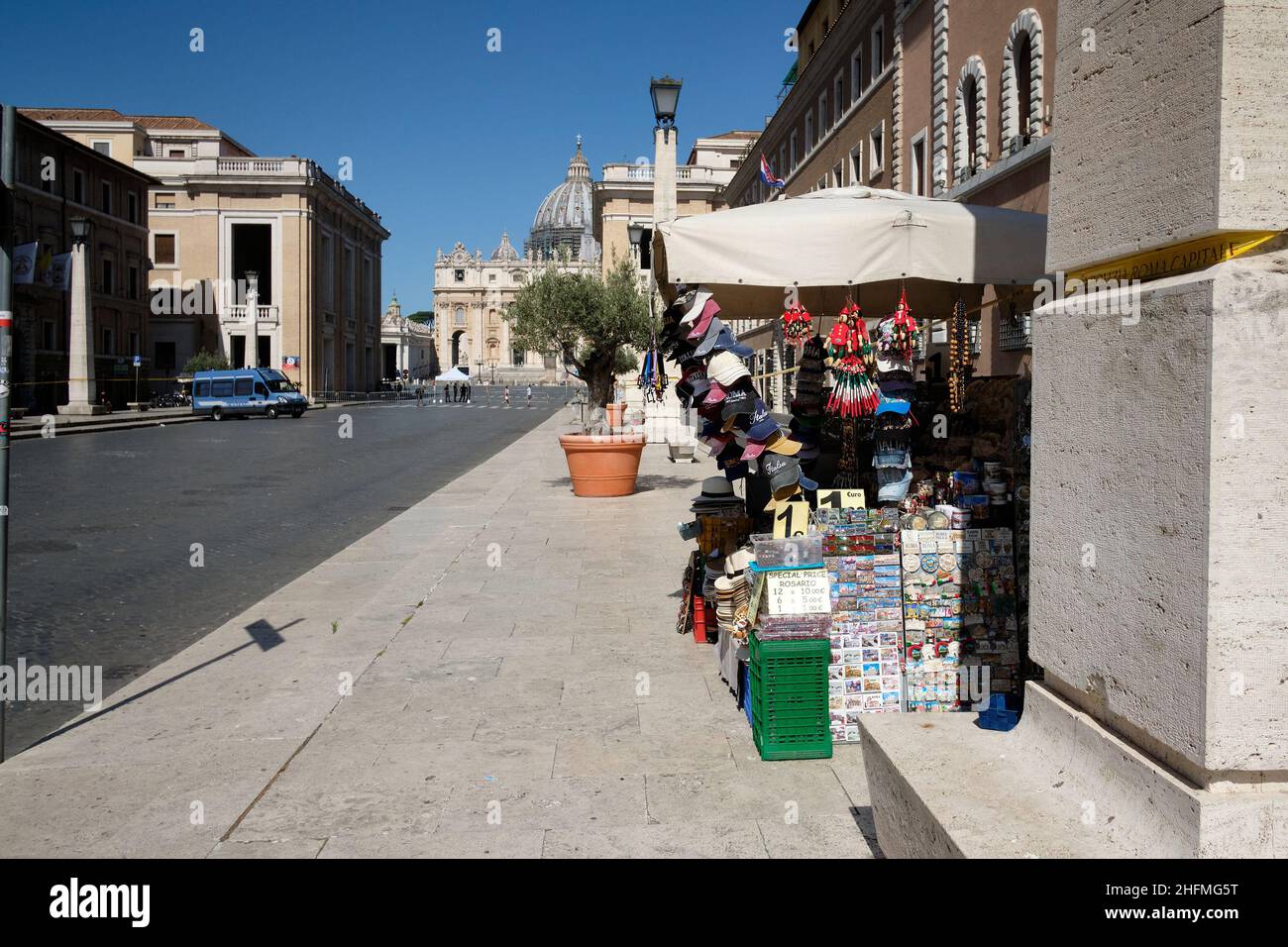 Mauro Scrobogna /LaPresse 29. Juni 2020&#xa0; Rom, Italien Nachrichten Petersplatz - Angelus im Bild: Petersplatz während des Angelus-Gebets am Tag des heiligen Petrus und Paulus Stockfoto