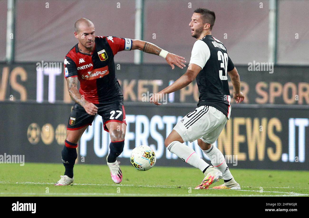 LaPresse - Tano Pecoraro 30 Juni 2020 Stadt Genua - (Italien) Sport Soccer Genua vs Juventus Italienische Fußballmeisterschaft Liga A Tim 2019/2020 - "Luigi Ferraris" Stadion im Bild: sturaro stefano Stockfoto