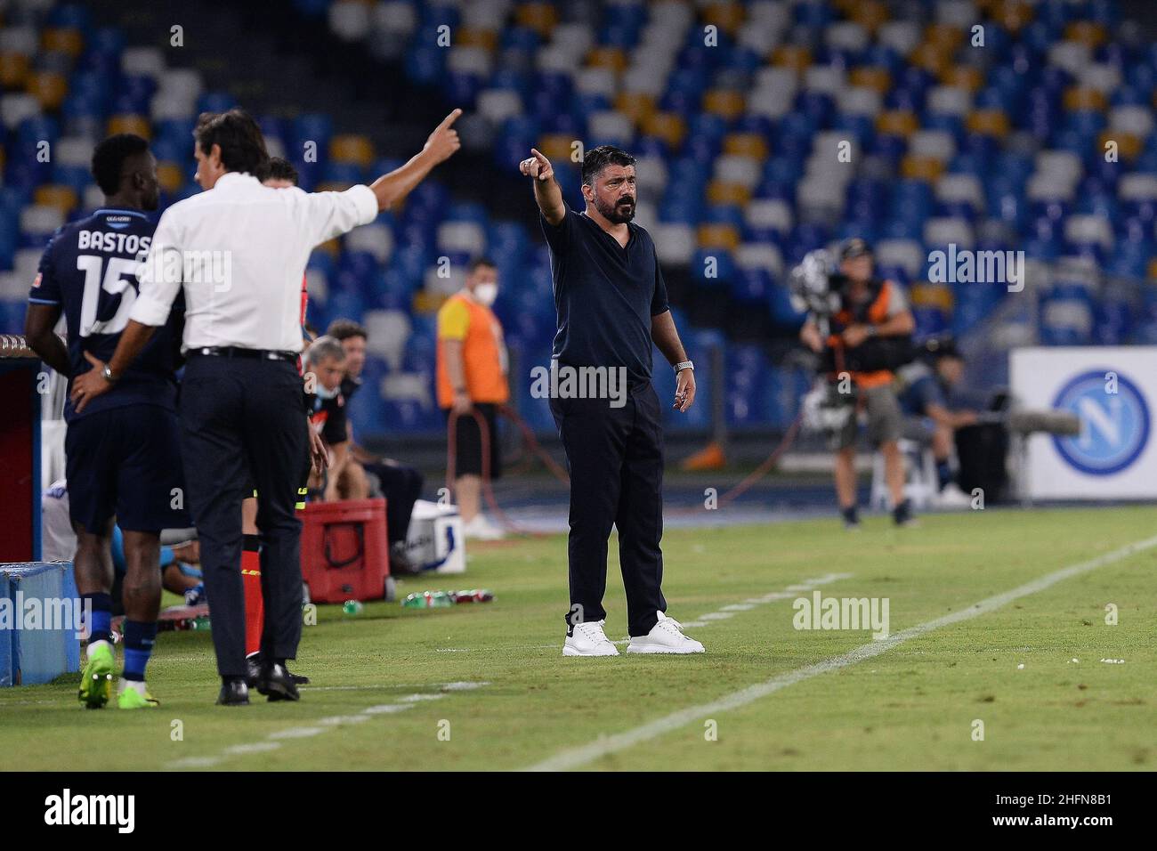 Cafaro/LaPresse 1. August 2020 Neapel, Italien Sportfußball Napoli vs Lazio - Italienische Fußballmeisterschaft League A Tim 2019/2020 - San Paolo Stadion. Im Bild: Gennaro Gattuso, Manager des SSC Napoli, ruft seinem Team Anweisungen zu. Stockfoto