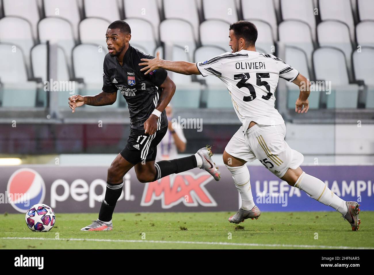 LaPresse - Marco Alpozzi 07. August 2020 Turin, Italien Sportfußball Juventus FC vs Olympique Lyonnais - UEFA Champions League 2019 2020 - Runde von 16 - Etappe 2 von 2 im Bild: Jeff reine-Adelaide (Olympique Lyonnais); Olivieri Stockfoto