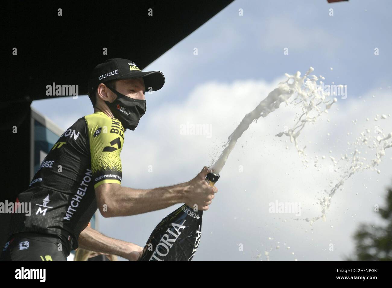 LaPresse - Marco Alpozzi September, 11 2020 Sassano Sassotetto (Italien) Sport Radfahren Tirreno Adriatico Ausgabe 55 - von Norcia nach Sassano-Sassotetto - 202 km im Bild: YATES Simon Philip GBR (MITCHELTON - SCOTT) - vincitore di tappa Stockfoto