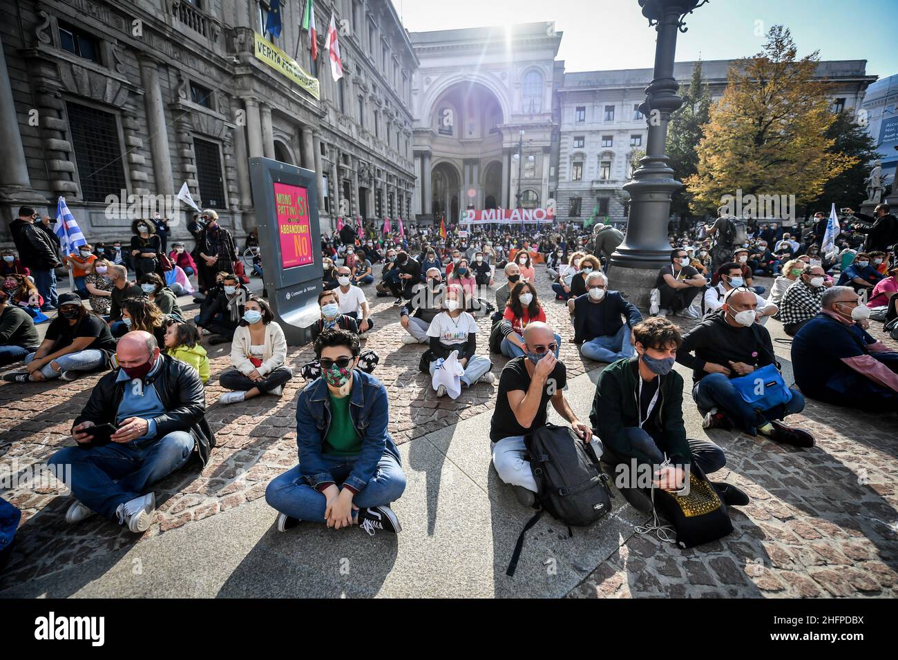 Claudio Furlan - LaPresse 10. Oktober 2020 Milano (Italien) News Ora Basta! Von lgbt-Bewegungen organisierte Demonstration für die Genehmigung des Zan-Gesetzes über Transphobie Stockfoto