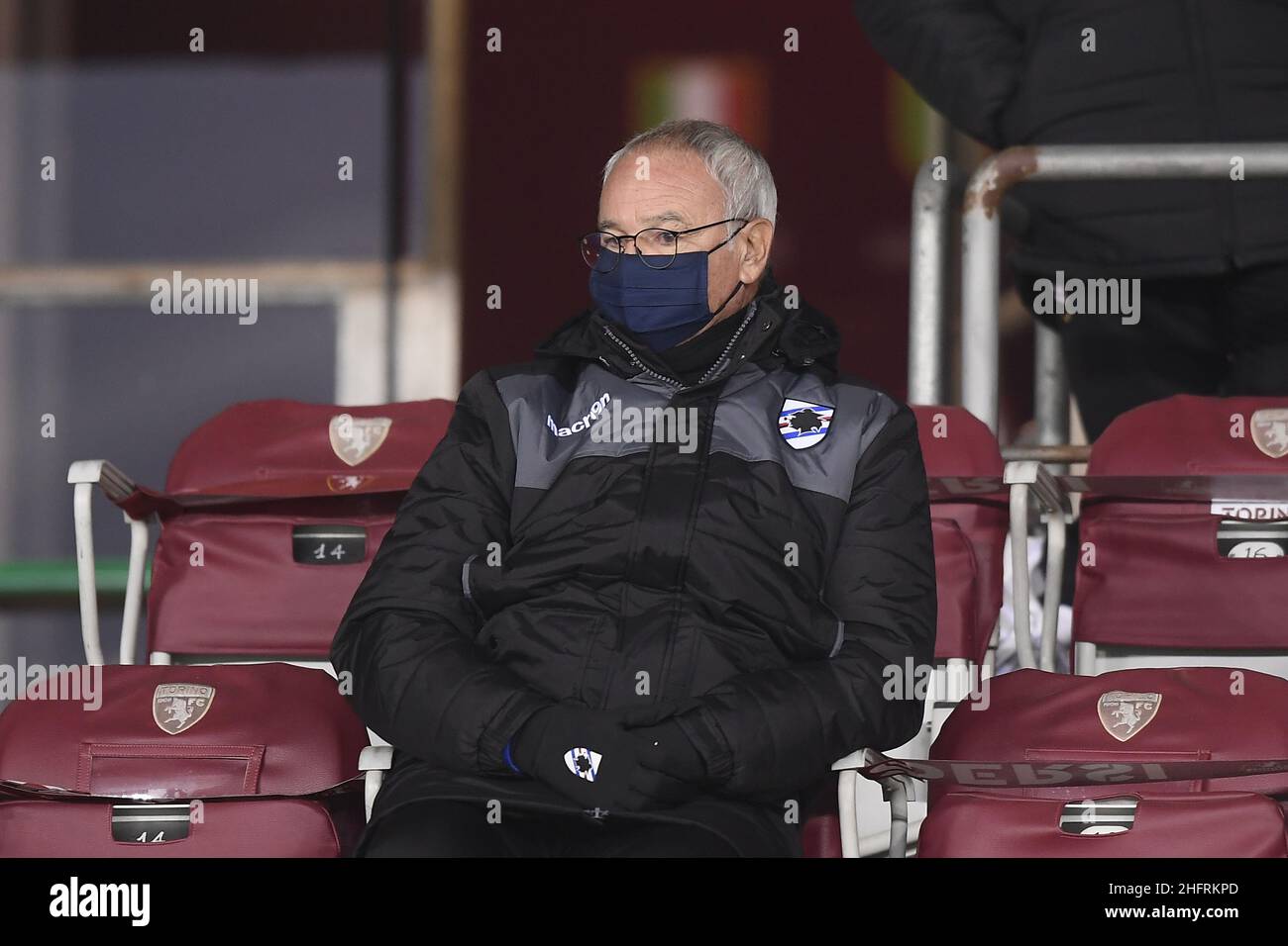 LaPresse - Fabio Ferrari 30. November 2020 Turin, Italien Sportfußball EXKLUSIV TURIN FC Turin FC gegen UC Sampdoria - Italienische Fußballmeisterschaft League A Tim 2020/2021 - "Olimpico Grande Torino" Stadion. Im Bild:Claudio Ranieri (US Sampdoria) Stockfoto