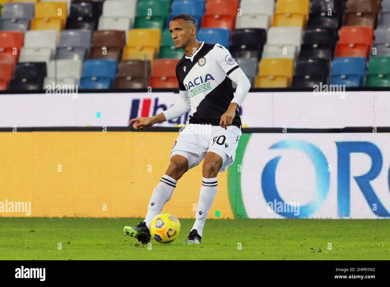 Andrea Bressanutti/LaPresse 15. Dezember 2020 Udine, Italien Sportfußball Udinese vs Crotone - Italienische Fußballmeisterschaft League A Tim 2020/2021 - Dacia Arena Stadion im Bild: Becao nascimento Stockfoto