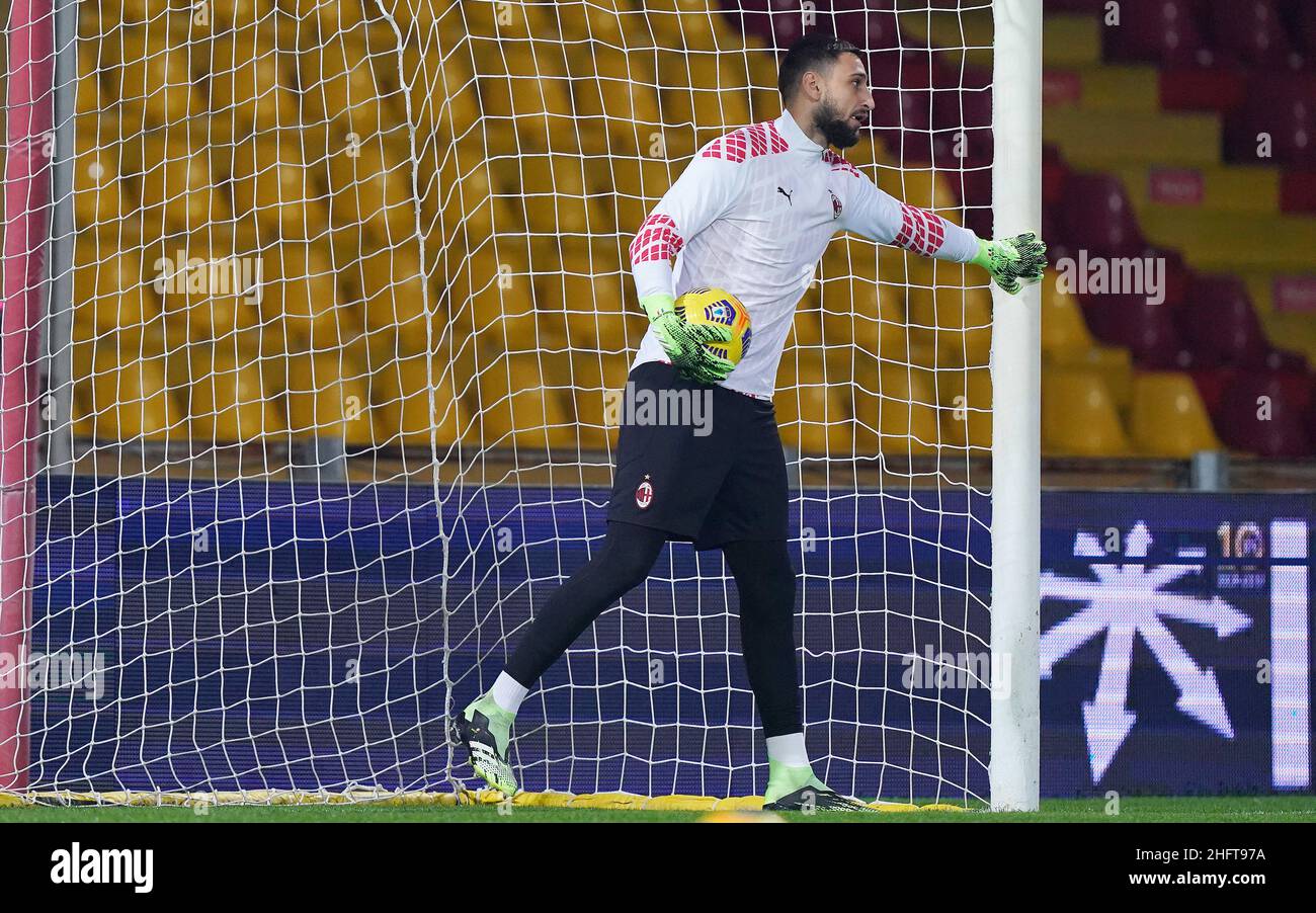 LaPresse - Spada Januar 3rd , 2021 Benevento ( Italien ) Sport Soccer A.C. Mailand- Saison 2020-2021 - Serie A Benevento vs AC Mailand im Bild: Gianluigi Donnarumma Stockfoto