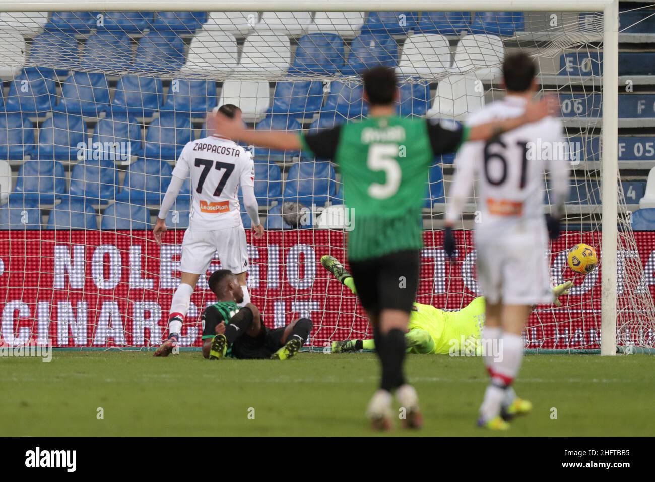 Fabrizio Zani,/LaPresse 6 Januar 2021 Reggio Emilia, Italien Sport Fußball Sassuolo vs Genua - Italienische Fußball-Meisterschaft Liga Serie A Tim 2020/21   Mapei Stadium im Bild: Tor Giacomo Raspadori 2-1 Stockfoto