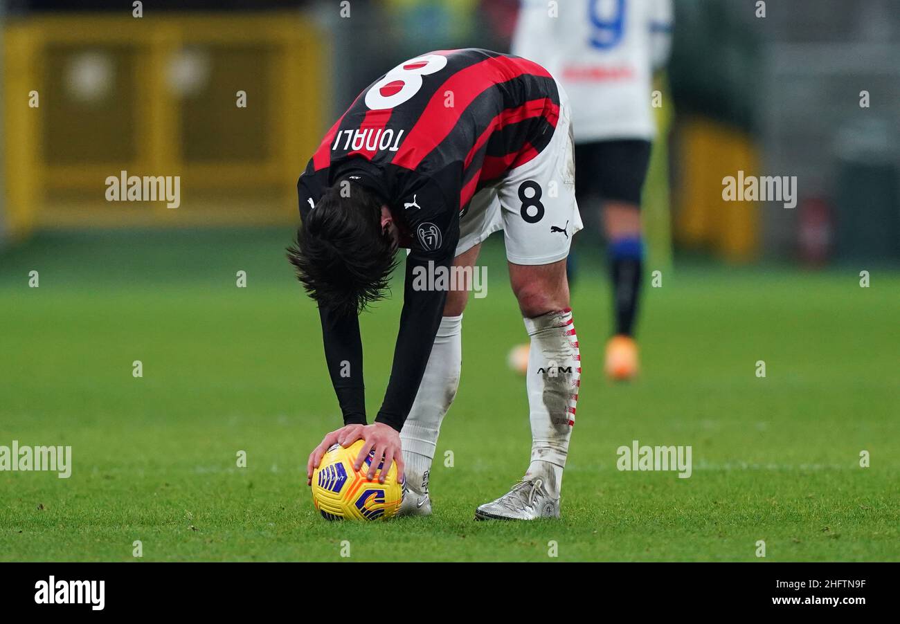 LaPresse - Spada 23 januar , 2020 Mailand ( Italien ) Sport Soccer A.C. Mailand- Stagione 2020-2021 - Serie A Mailand vs Atalanta im Bild: Sandro Tonali Stockfoto