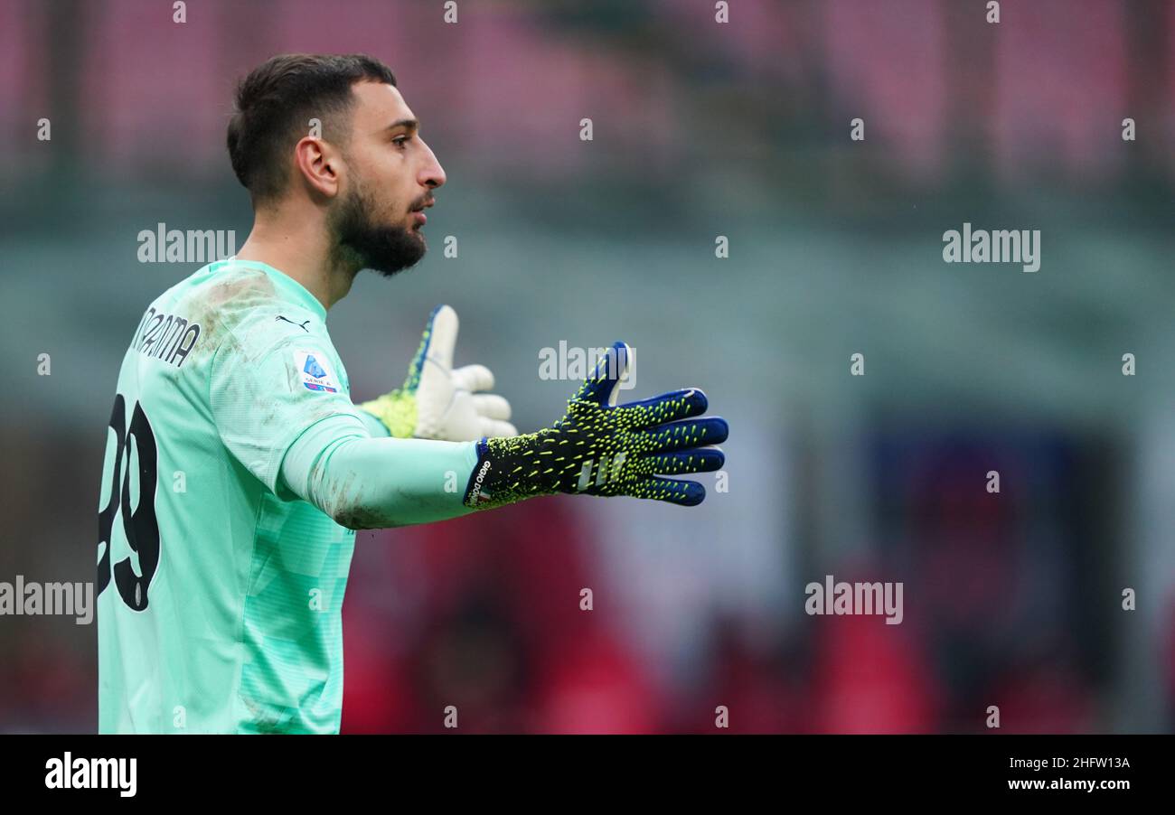 LaPresse - Spada 07 Februar , 2021 Mailand ( Italien ) Sport Soccer A.C. Mailand- Stagione 2020-2021 - Serie A Mailand vs Crotone im Bild: Gianluigi Donnarumma Stockfoto