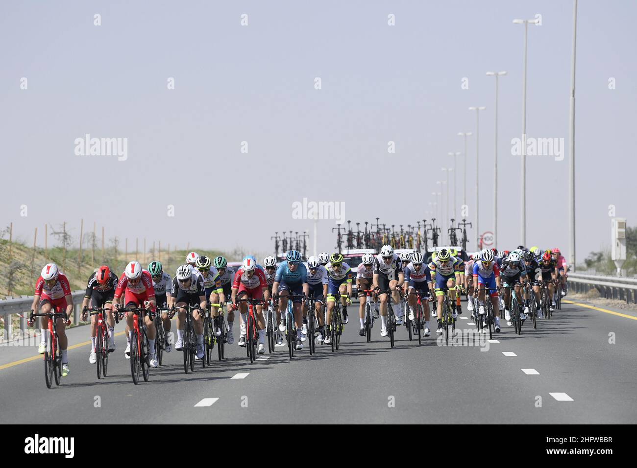 LaPresse - Fabio Ferrari 26. Februar 2021 Dubai (Vereinigte Arabische Emirate) Sport Cycling UAE Tour 2021 -DUBAI STAGE- Etappe 6 - von den Deira Inseln nach Palm Jumeriah - 102,5 Meilen im Bild: Während des Rennens Stockfoto