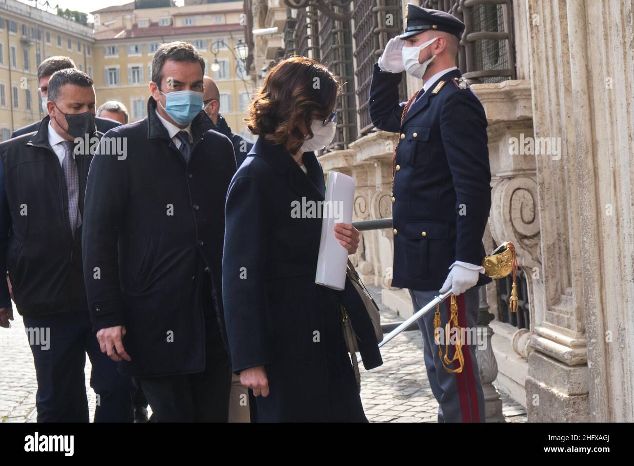 Mauro Scrobogna /LaPresse 16. April 2021&#xa0; Rom, Italien Politik Palazzo Chigi - Regierung - Erholung auf dem Foto: Die Forza Italia-Delegation mit Mariastella Gelmini und Roberto Occhiuto trifft sich mit Präsident Draghi zum Thema Erholung und Wiedereröffnung Stockfoto